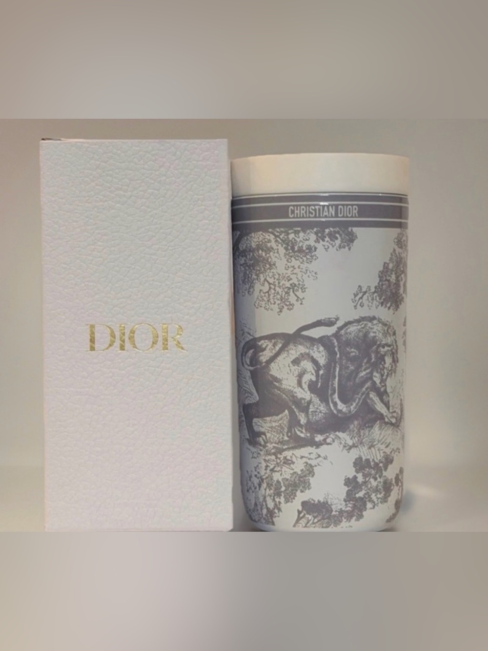 New,authentic & unopened Dior Insulated Travel Cup Mug.Price Firm! - Picture 4 of 4